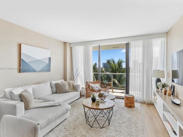 10201 E Bay Harbor Dr 304, Bay Harbor Islands FL 33154