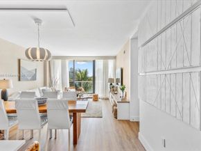 10201 E Bay Harbor Dr 304, Bay Harbor Islands FL 33154