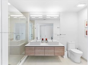 10201 E Bay Harbor Dr 304, Bay Harbor Islands FL 33154