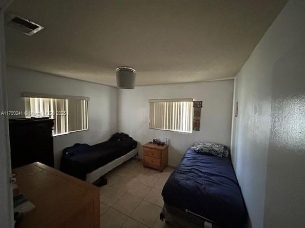 1207 NE 1st Ave, Homestead FL 33030