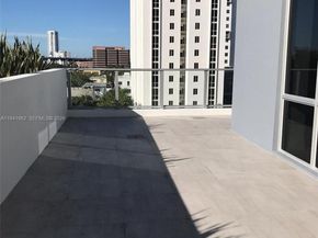 1010 SW 2nd Ave 506, Miami FL 33130