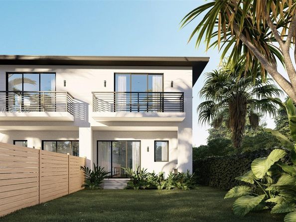 2745 SW 23rd Ter (West), Miami FL 33145