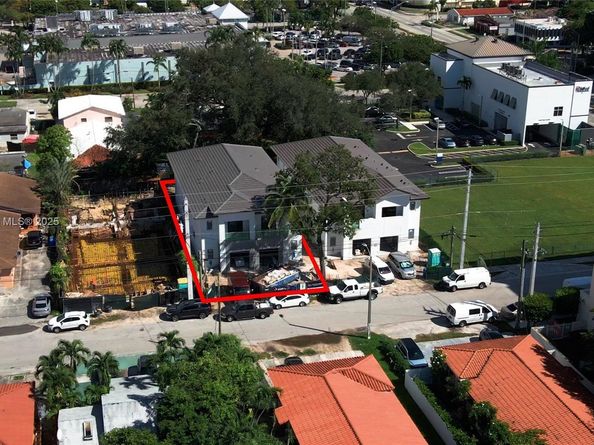 2745 SW 23rd Ter (West), Miami FL 33145