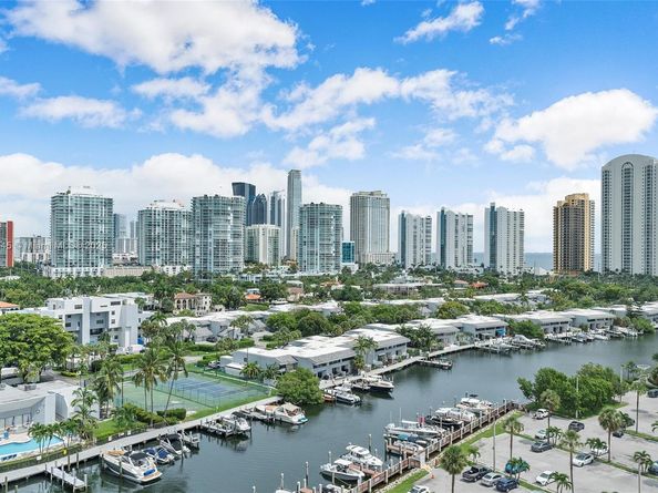 400 Kings Point Dr 1425, Sunny Isles Beach FL 33160
