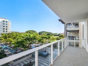 210 SE Mizner Blvd 403, Boca Raton FL 33432