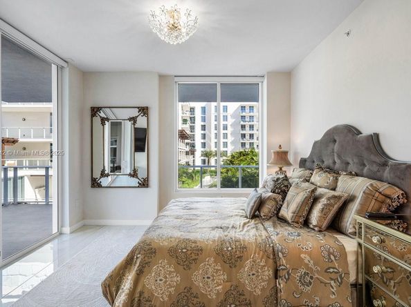 210 SE Mizner Blvd 403, Boca Raton FL 33432