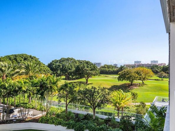 210 SE Mizner Blvd 403, Boca Raton FL 33432