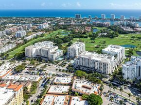 210 SE Mizner Blvd 403, Boca Raton FL 33432