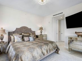 210 SE Mizner Blvd 403, Boca Raton FL 33432