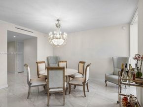 210 SE Mizner Blvd 403, Boca Raton FL 33432