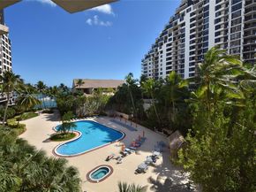 540 Brickell Key Dr 505, Miami FL 33131