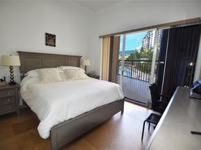 540 Brickell Key Dr 505, Miami FL 33131