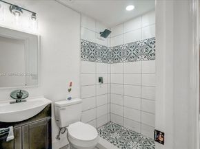 1480 W 36th St, Riviera Beach FL 33404