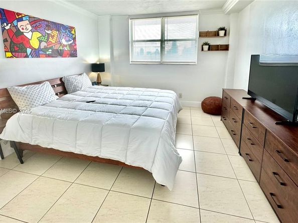 1300 Lincoln Rd C903, Miami Beach FL 33139