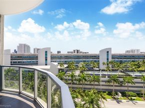3029 NE 188th St 818, Aventura FL 33180