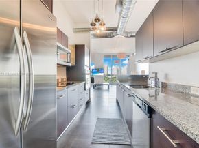 3029 NE 188th St 818, Aventura FL 33180