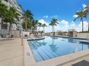 3029 NE 188th St 818, Aventura FL 33180