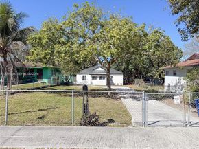 2255 NW 60th St, Miami FL 33142