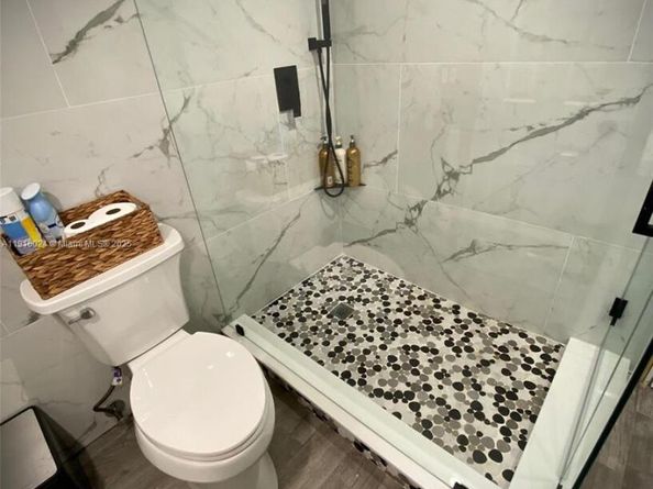 4297 NW 34th Ter, Lauderdale Lakes FL 33309