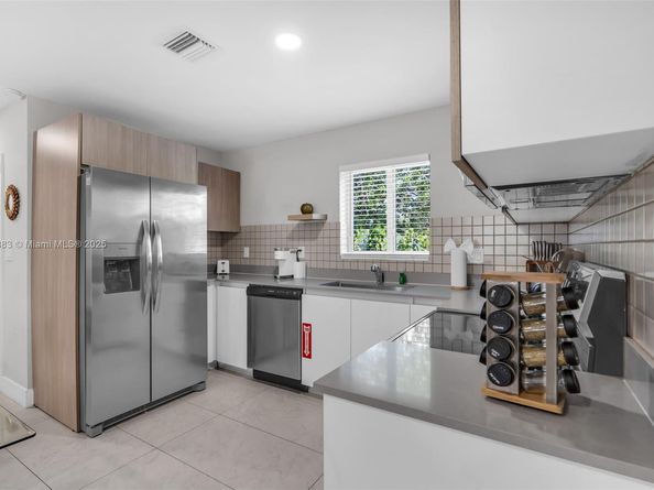 507 NW 8th Ave #1, Fort Lauderdale FL 33311