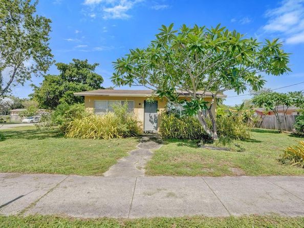 2321 NW 20th St, Fort Lauderdale FL 33311