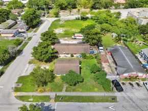 2321 NW 20th St, Fort Lauderdale FL 33311