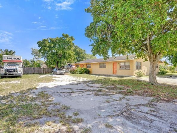 2321 NW 20th St, Fort Lauderdale FL 33311
