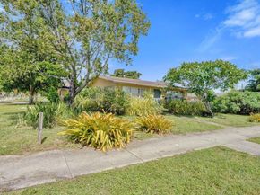 2321 NW 20th St, Fort Lauderdale FL 33311