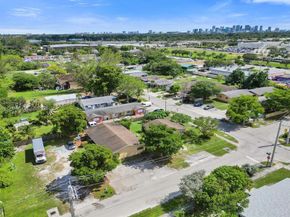 2321 NW 20th St, Fort Lauderdale FL 33311