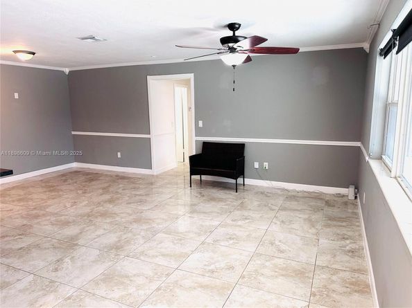 Undisclosed Address #A11898609, Pembroke Pines FL 33024