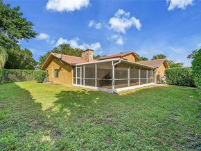 1840 NW 93rd Ter, Coral Springs FL 33071