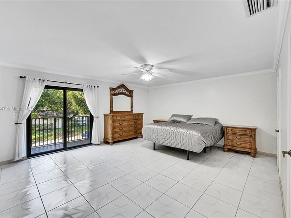 1840 NW 93rd Ter, Coral Springs FL 33071