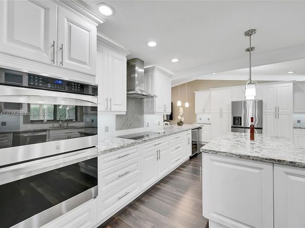 1840 NW 93rd Ter, Coral Springs FL 33071