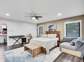 1840 NW 93rd Ter, Coral Springs FL 33071