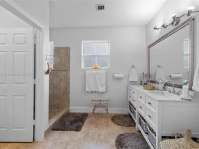 4172 NE 16th St, Homestead FL 33033