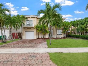 4172 NE 16th St, Homestead FL 33033