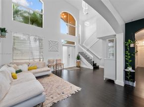 4172 NE 16th St, Homestead FL 33033