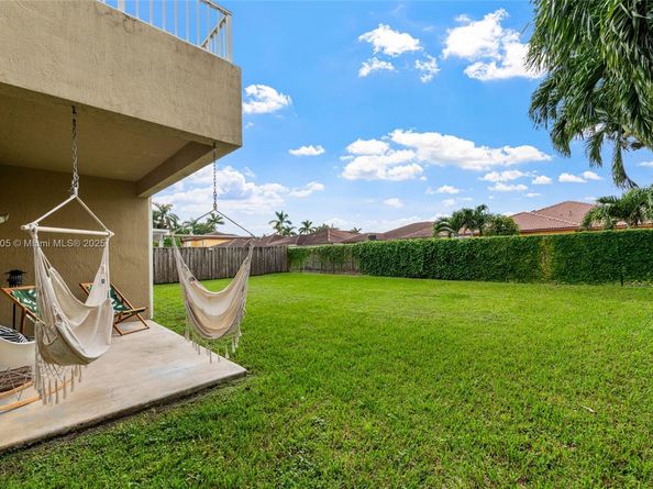 4172 NE 16th St, Homestead FL 33033