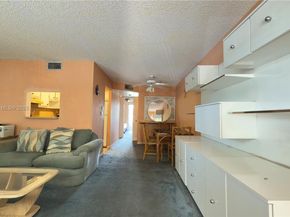 9121 Sunrise Lakes Blvd 210, Sunrise FL 33322