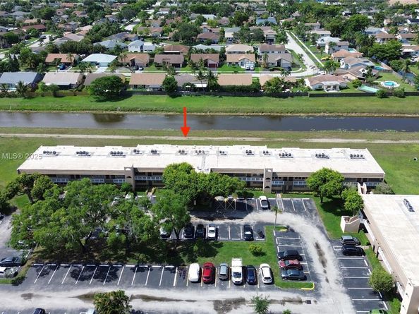 9121 Sunrise Lakes Blvd 210, Sunrise FL 33322