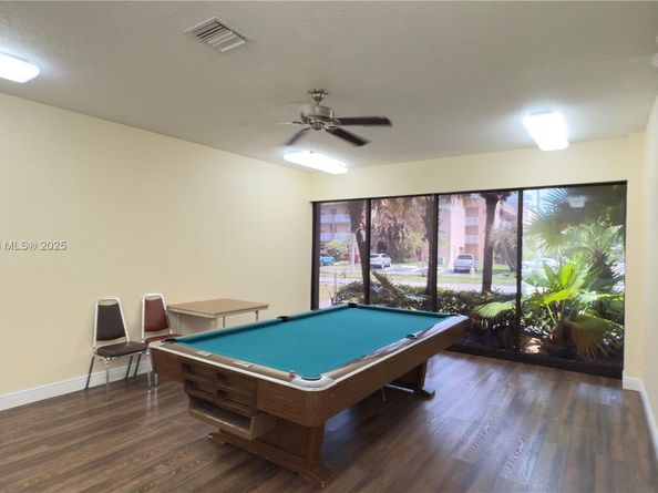 9121 Sunrise Lakes Blvd 210, Sunrise FL 33322