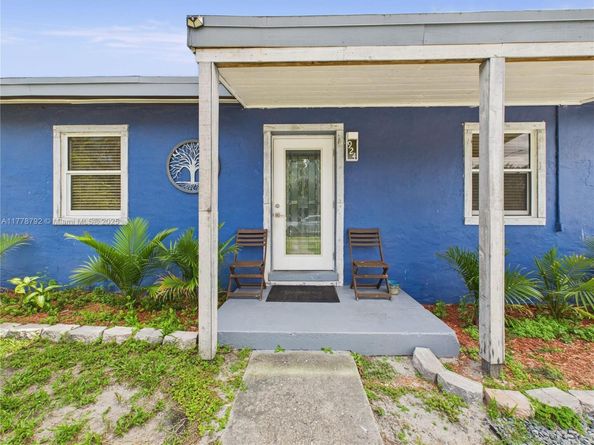 924 NW 12th St, Fort Lauderdale FL 33311