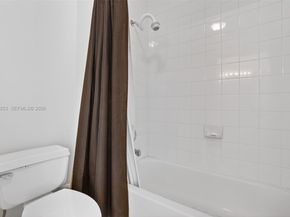 16419 Sapphire Pl, Weston FL 33331