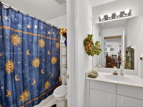 16419 Sapphire Pl, Weston FL 33331