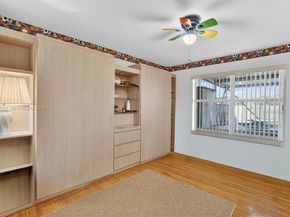 16419 Sapphire Pl, Weston FL 33331