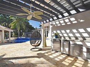 3502 Derby Ln, Weston FL 33331