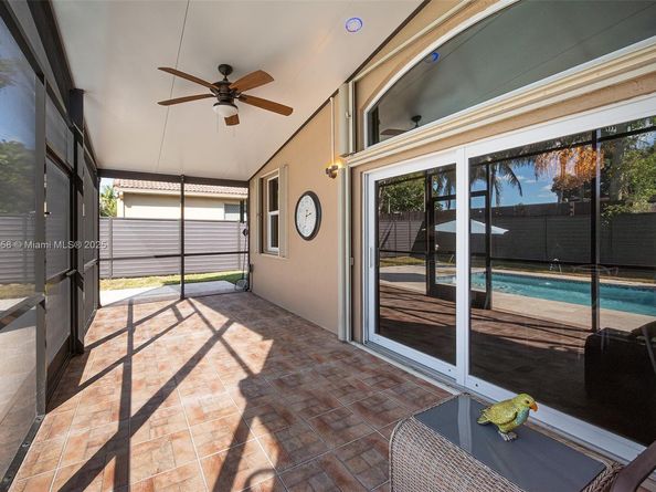 18332 SW 94th Ct, Palmetto Bay FL 33157