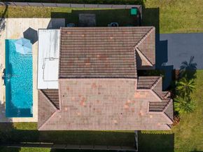 18332 SW 94th Ct, Palmetto Bay FL 33157