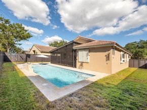 18332 SW 94th Ct, Palmetto Bay FL 33157