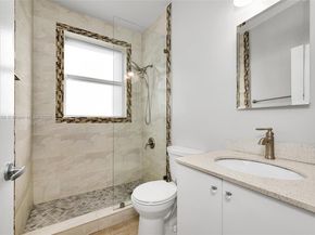 18332 SW 94th Ct, Palmetto Bay FL 33157